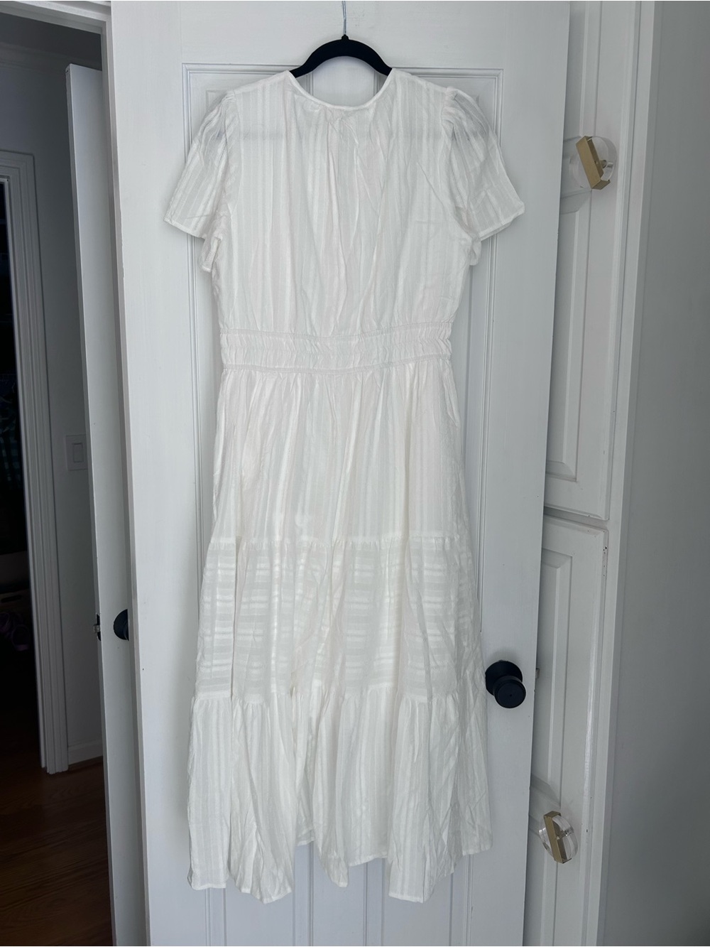Smocked-Waist White Maxi Dress with Short Sleeves, pockets - Picture 9 of 9